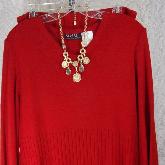 MHM Fashions 2 pcs. Red Sweater Skirt Set Size L NWT - Picture 1 of 5